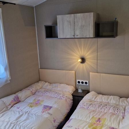 Mobil Home 8 Couchages Dans Camping 4 Etoiles A Pont Aven 29930 Pont-Aven Exterior foto